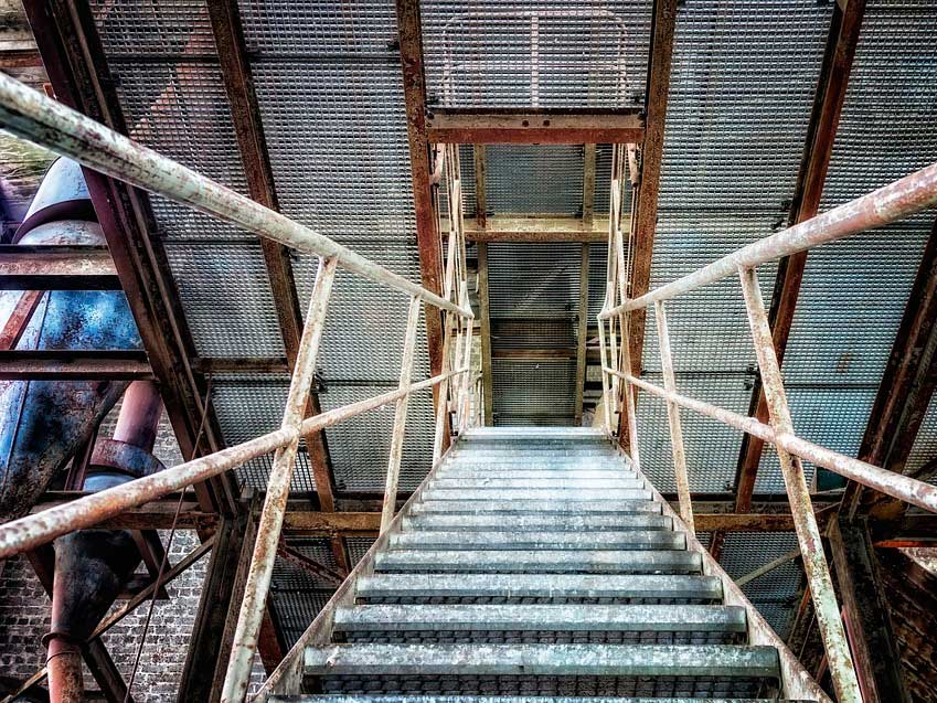 escalera-metalica-asturias